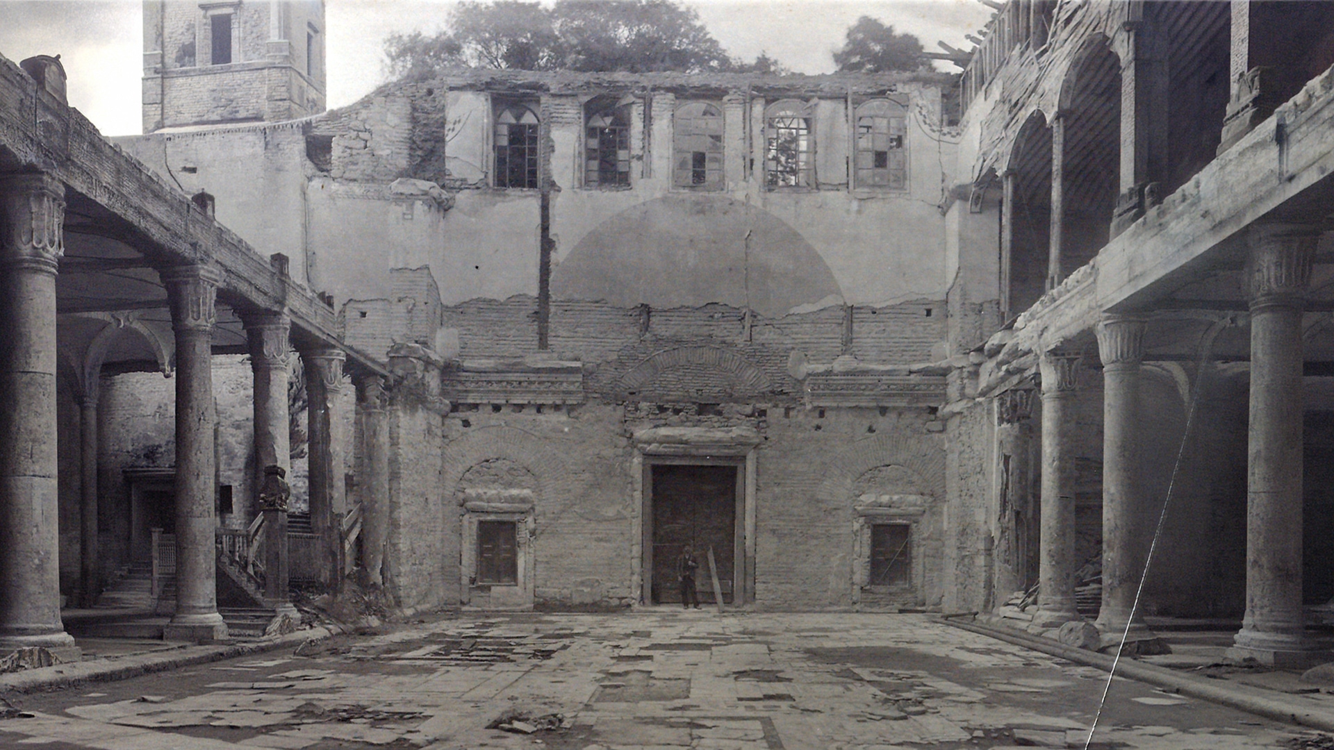 Osmanlı Topraklarında Bizans Mirasının Peşinde <br> İstanbul’daki Rus Arkeoloji Enstitüsü (1894–1917) slide 0