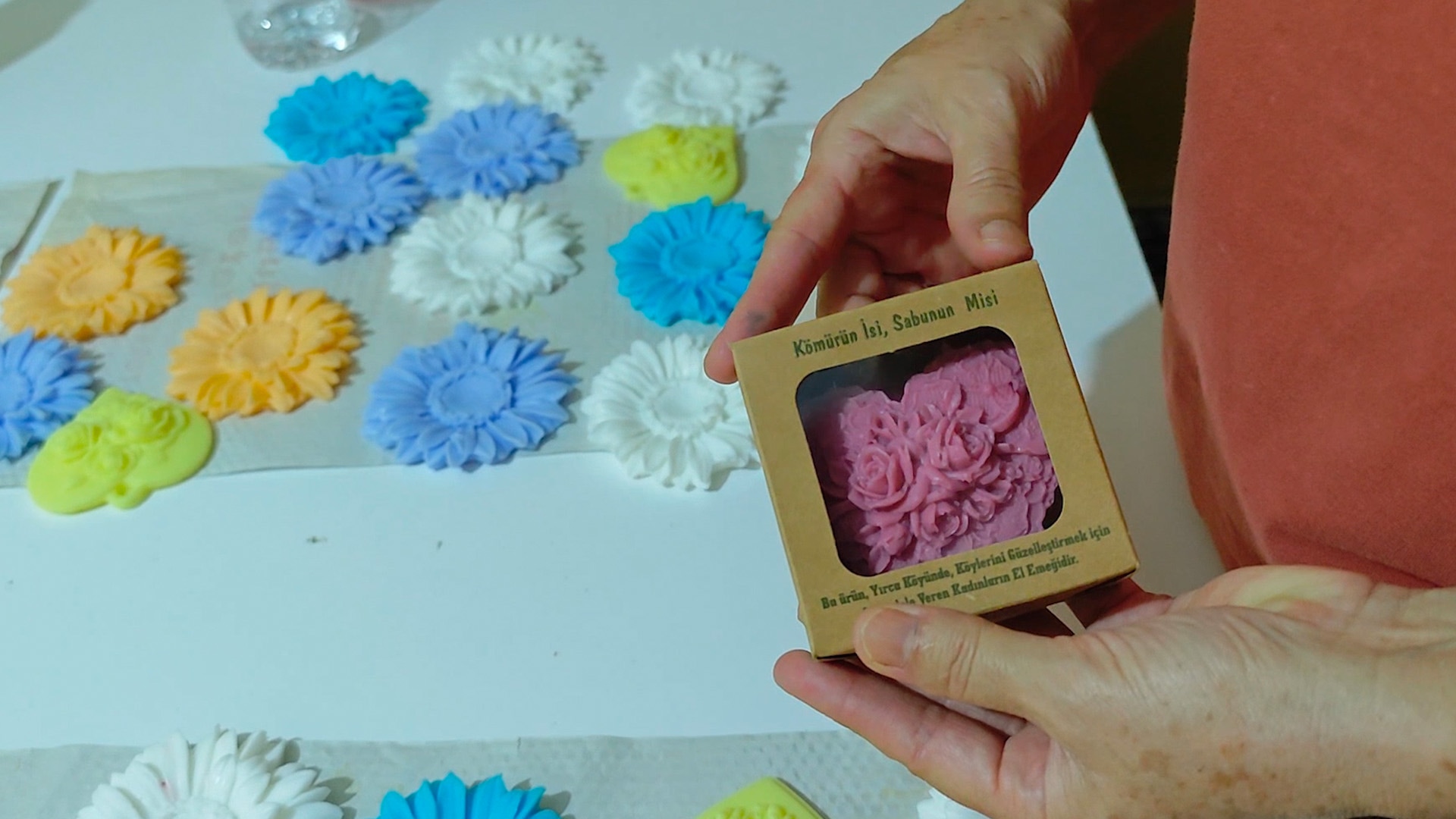 Elibirlik: Yırcalı Kadınlar görsel 3