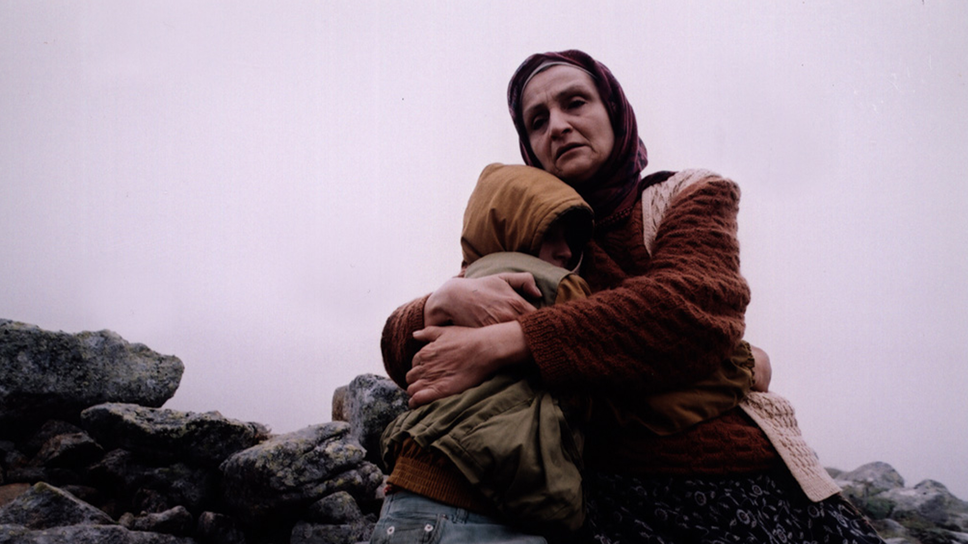 Petros Markaris ve Yeşim Ustaoğlu ile Ustalık Sınıfı <br> Bulutları Beklerken – Bir Ortak Çalışmayı Hatırlamak slide 0